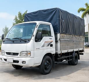 Xe tải cũ tại bãi xe Hạnh Xe Tải